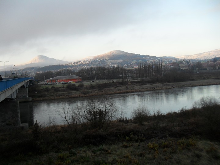 img00002.jpg