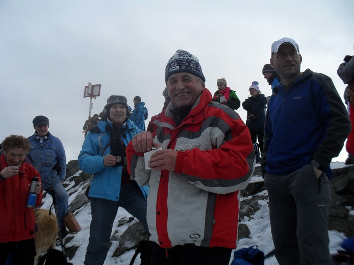 img00004.jpg