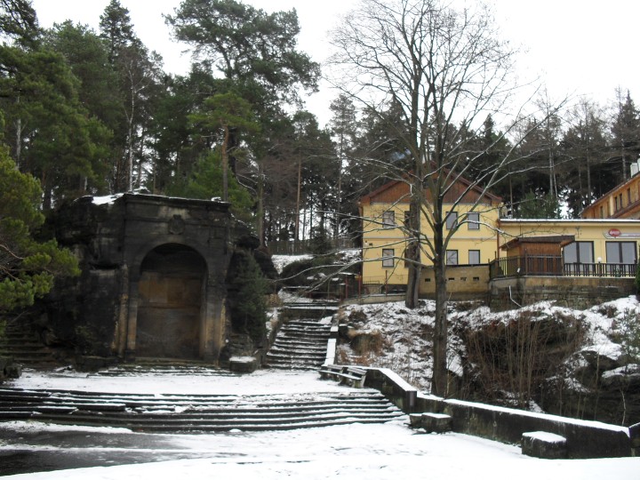 img00014.jpg