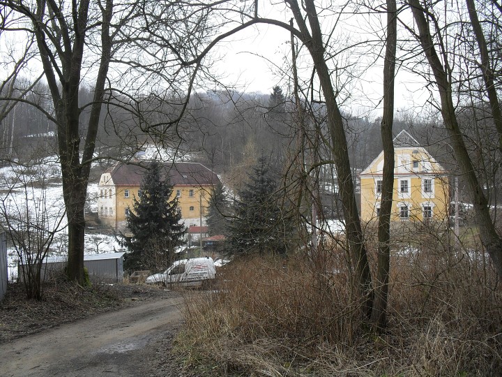 img00019.jpg