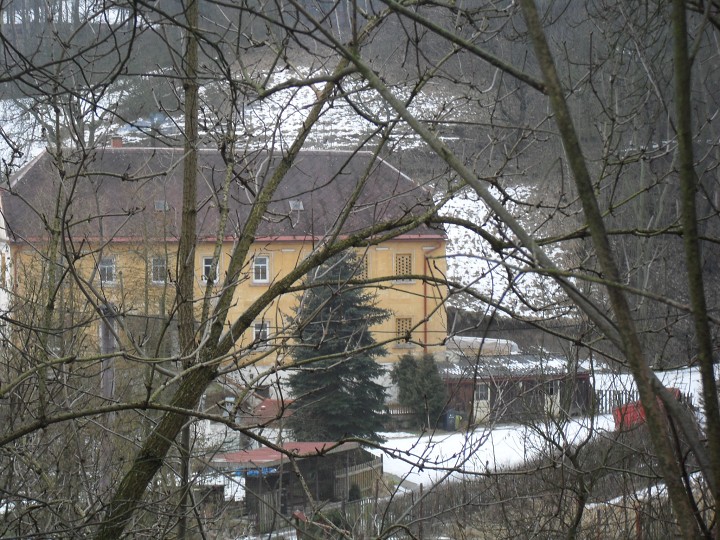 img00021.jpg
