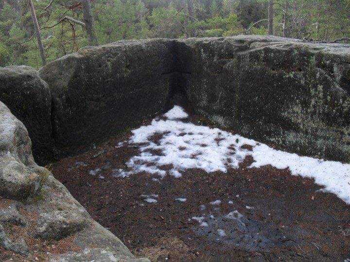 img00018.jpg