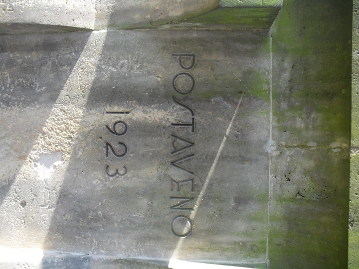 img00141.jpg