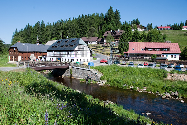 img00071.jpg